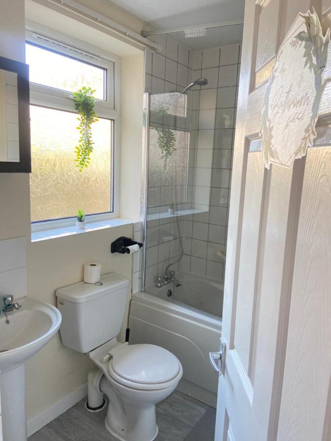 Kisobi Home Bedroom 1 Kingston upon Hull Kültér fotó